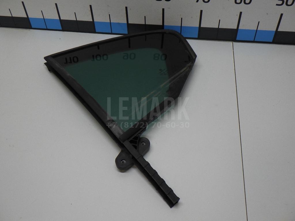 Стекло двери задней левой (форточка) 3G5845213BP VAG