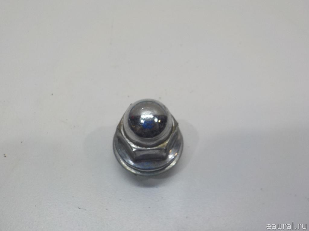 Гайка колеса