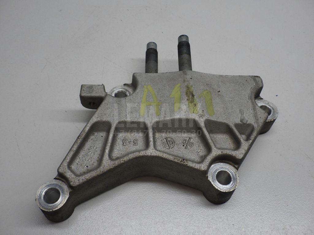 Кронштейн двигателя правый 216702F020 Hyundai-Kia