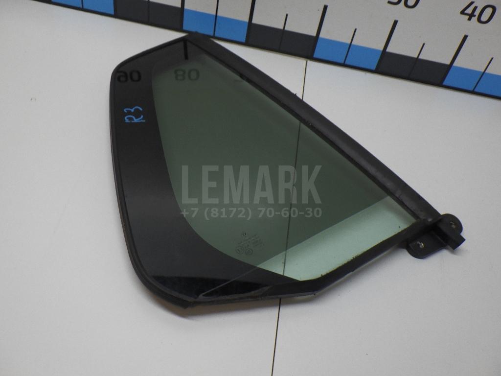 Стекло двери задней правой (форточка) 5G6845214B VAG