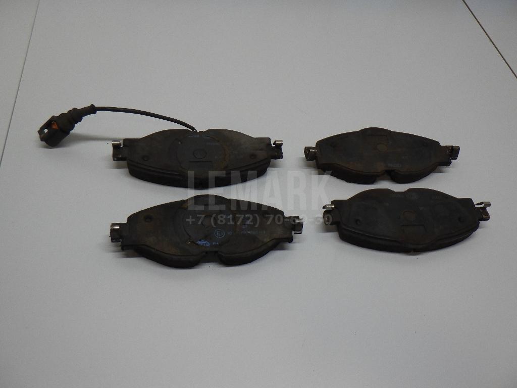 Колодки тормозные передние к-кт 8DB355026541 Hella Pagid
