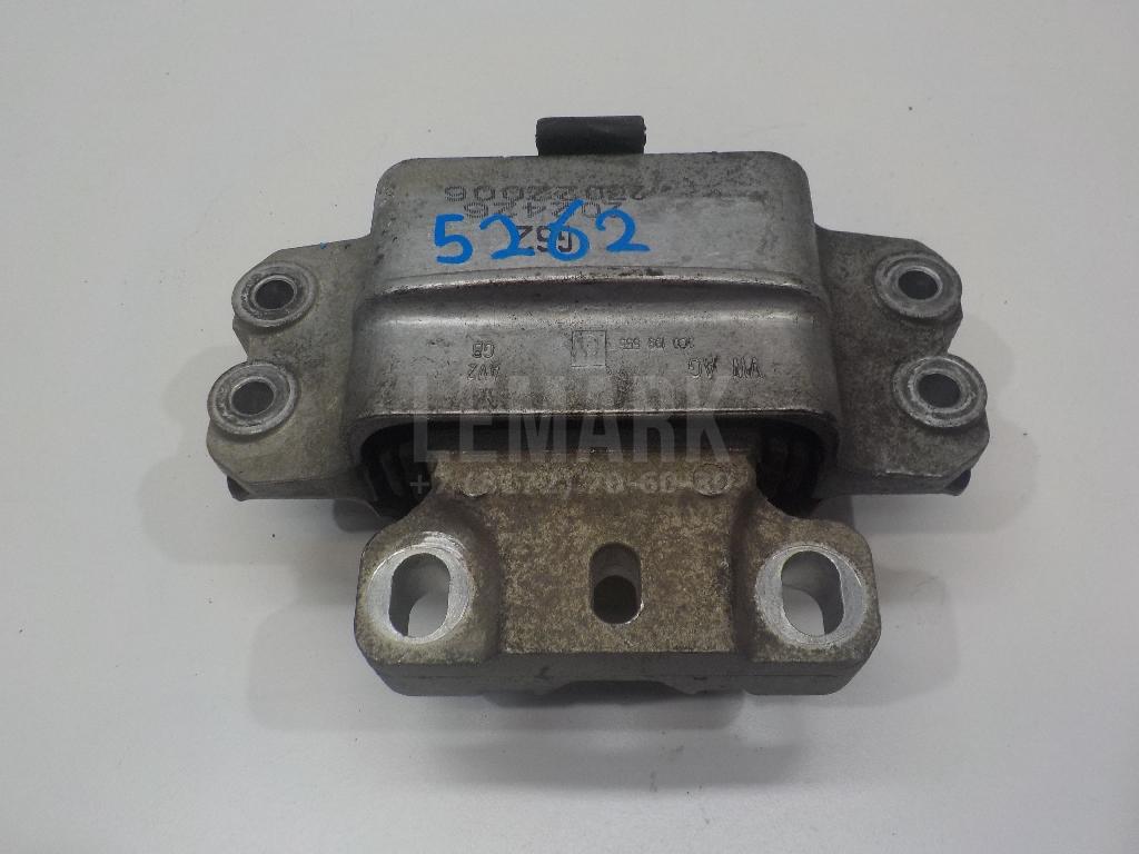 Опора двигателя левая 3C0199555Q VAG
