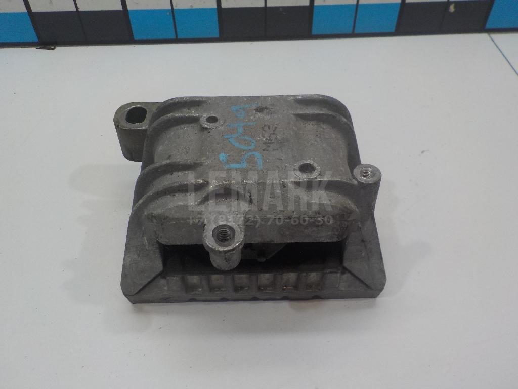 Опора двигателя правая 1K0199262M VAG