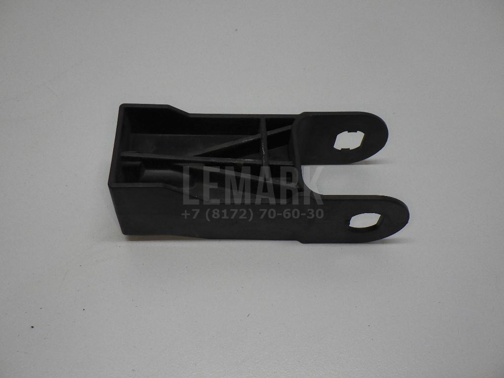 Кронштейн радиатора 7P0121079B VAG