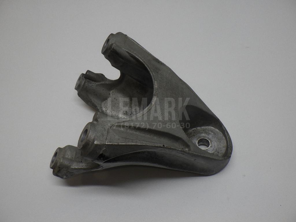 Кронштейн двигателя левый 7L8199307K VAG