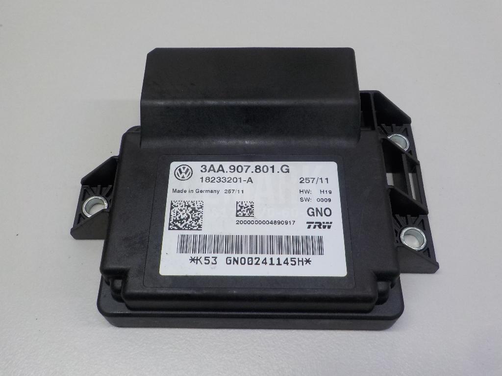Блок управления парковочным тормозом 3AA907801G VAG
