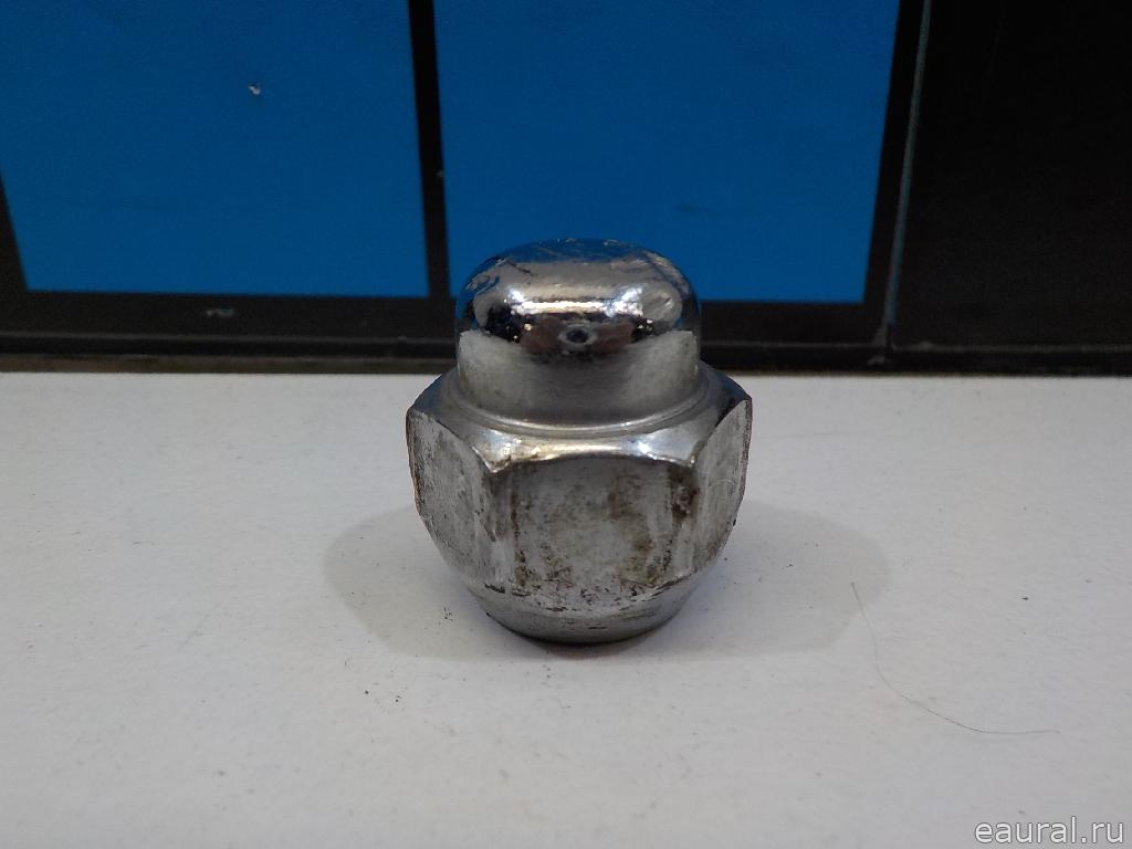 Гайка колеса