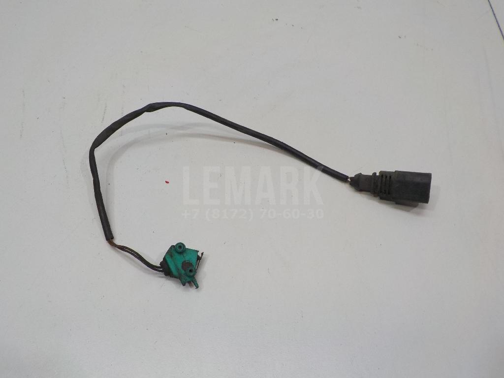 Выключатель концевой 1Z0953236 VAG