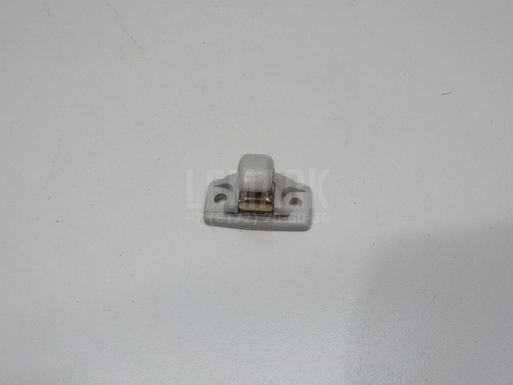 Крючок солнцезащитного козырька 1Z0857561A VAG