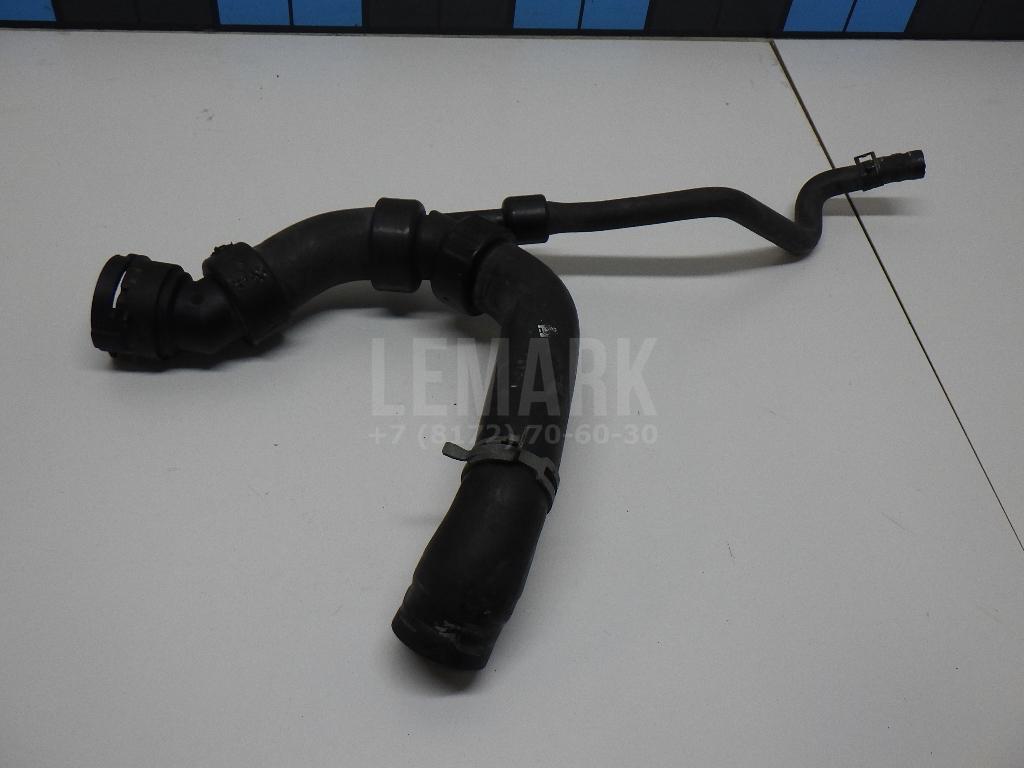 Патрубок радиатора 8D0121101AF VAG