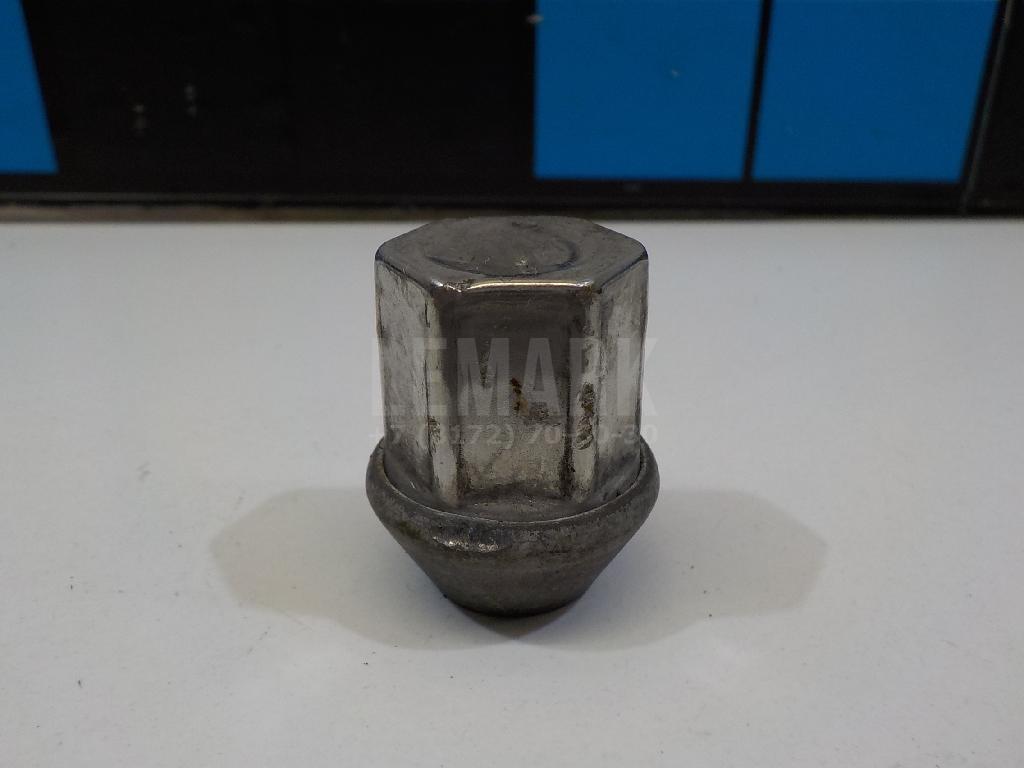 Гайка колеса LR001381 Land Rover