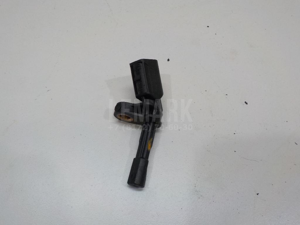 Датчик ABS задний правый 1K0927808 VAG