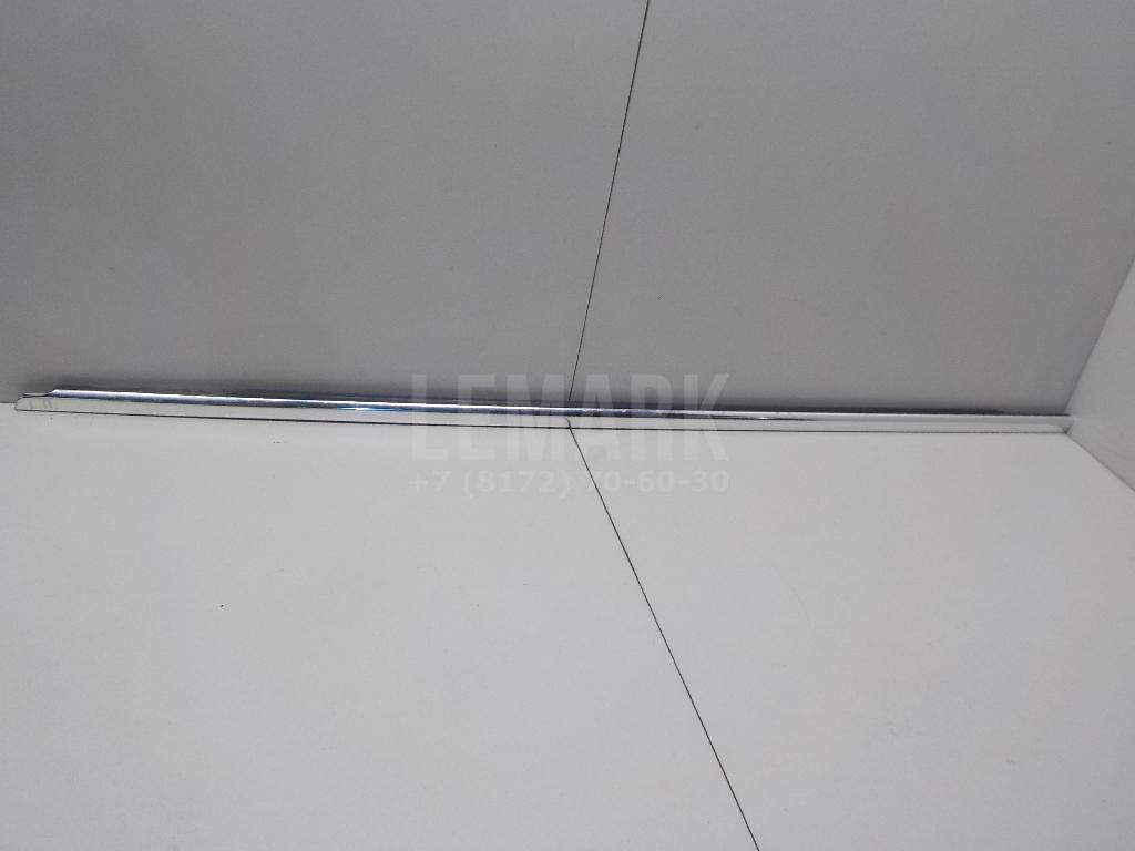 Накладка стекла переднего левого 3C4837475C7Z7 VAG