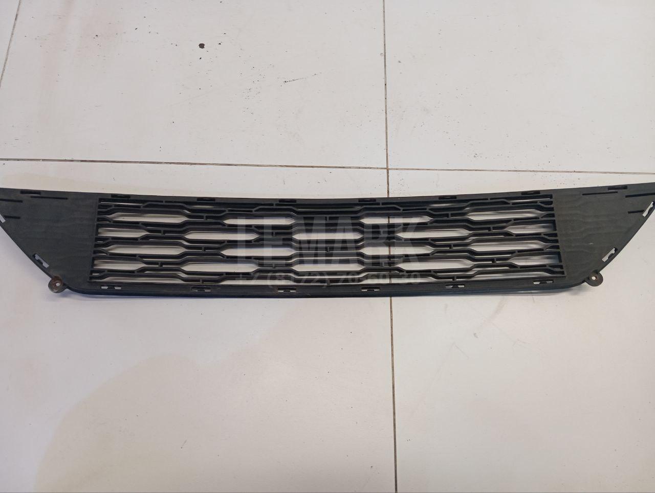 Решетка радиатора 863501H600 Hyundai-Kia
