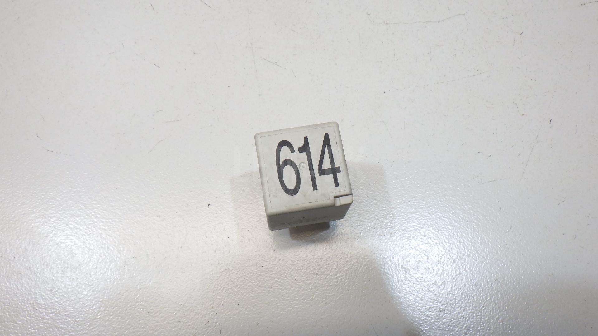Реле 8E0951253 VAG