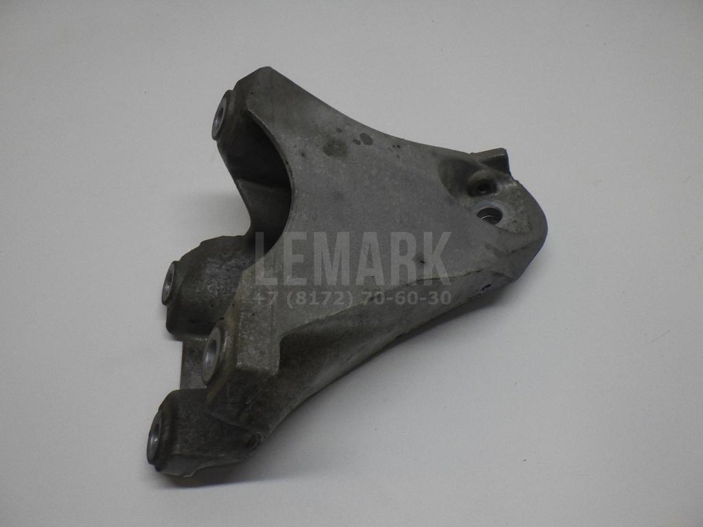 Кронштейн двигателя правый 7L6199308D VAG