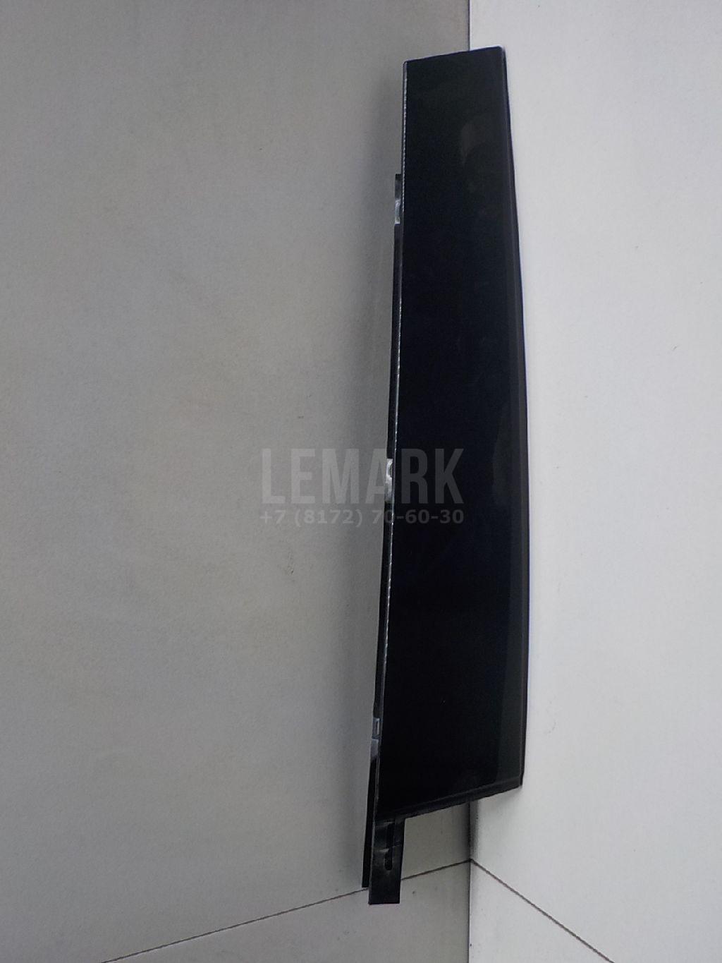 Накладка стойки 7P6837901B041 VAG