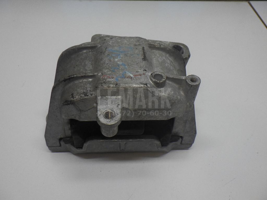 Опора двигателя правая 1K0199262AK VAG