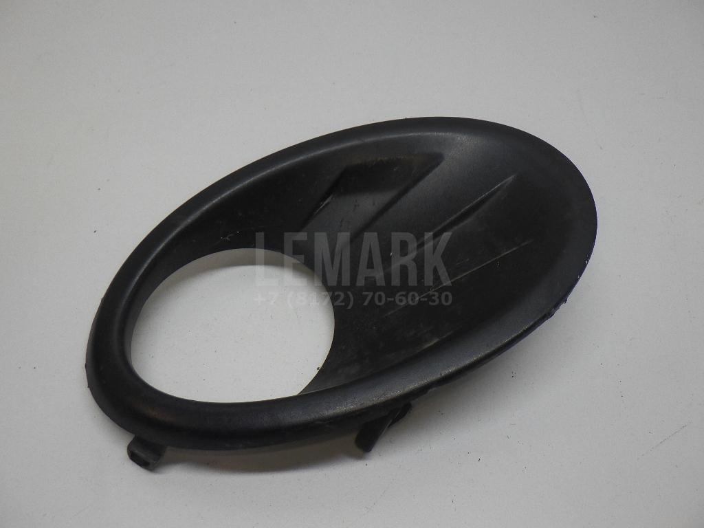 Рамка противотуманной фары правой 62256BR03A Nissan