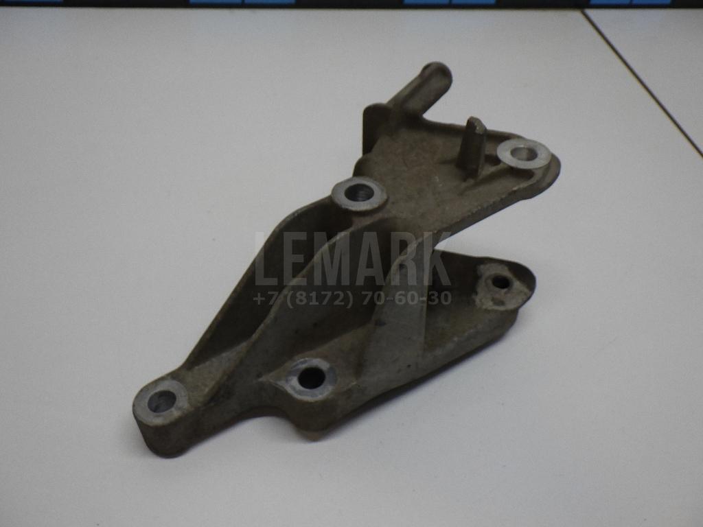 Кронштейн КПП 13248661 GM