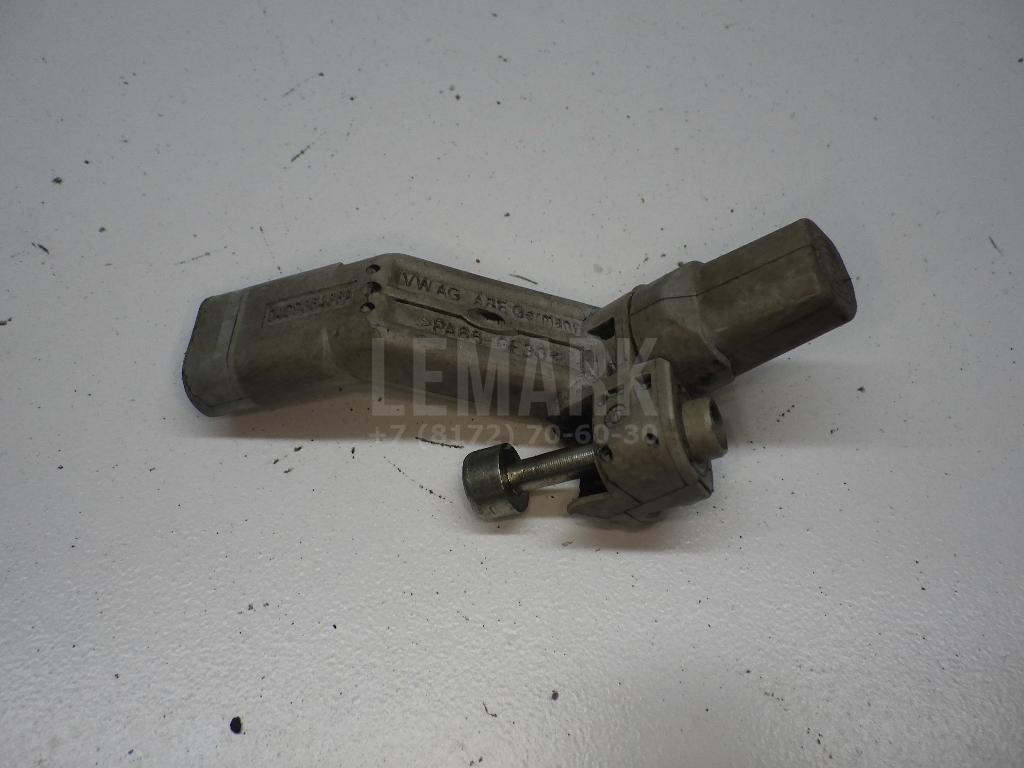 Датчик положения коленвала 04C906433A VAG