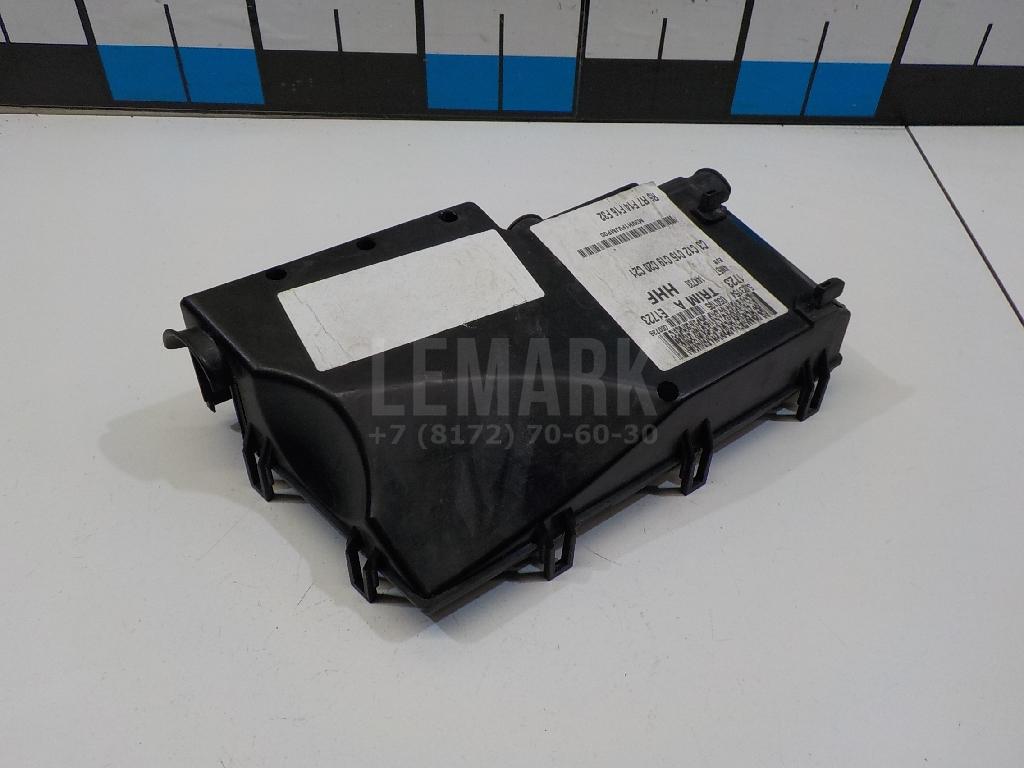 Крышка блока предохранителей 1223183 Ford