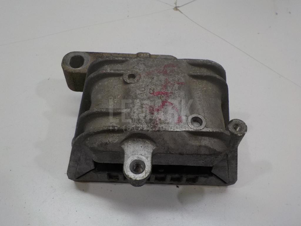 Опора двигателя правая 1K0199262M VAG