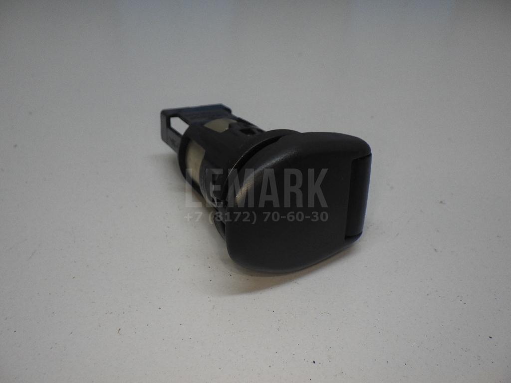 Гнездо прикуривателя 253313SH0A Nissan