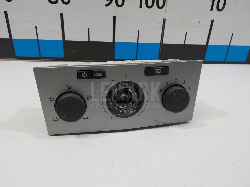 Блок управления отопителем 13269410 GM