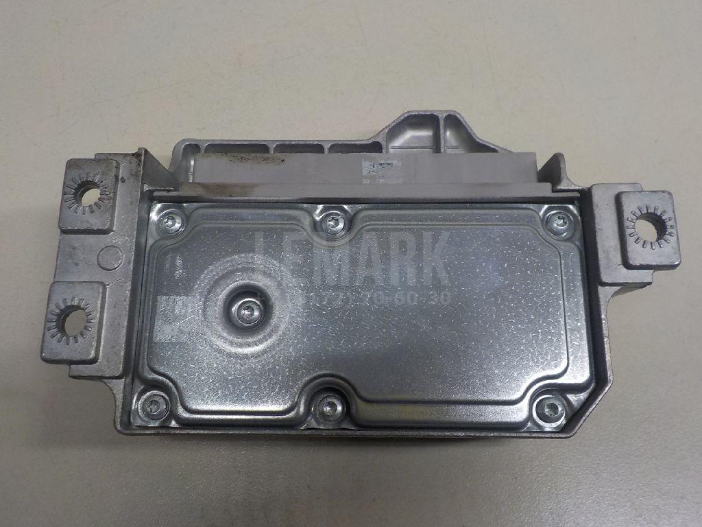 Блок управления AIR BAG для  Fiat 500L 2012