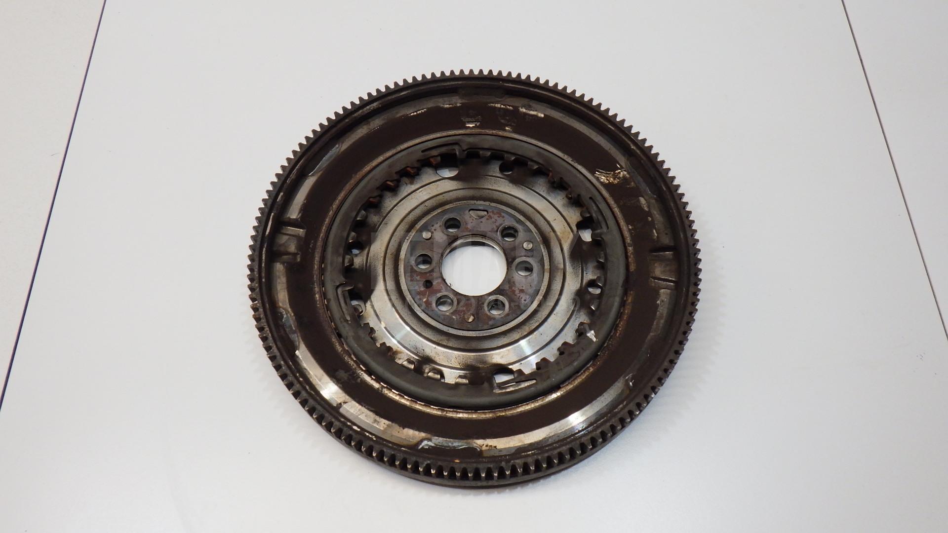 Маховик 03C105266AA VAG