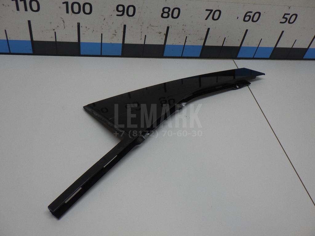 Накладка двери задней правой 7P6839904D VAG