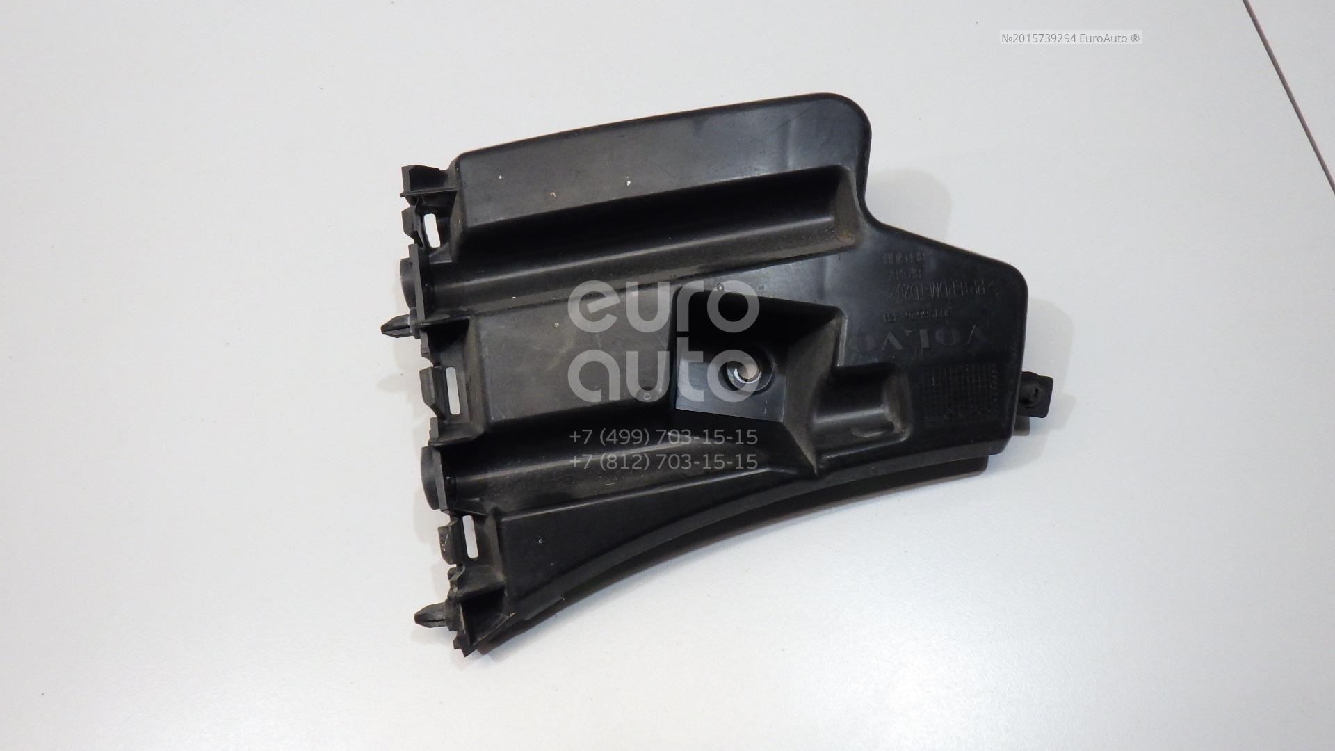 Volvo 30795049 Кронштейн переднего бампера правый
