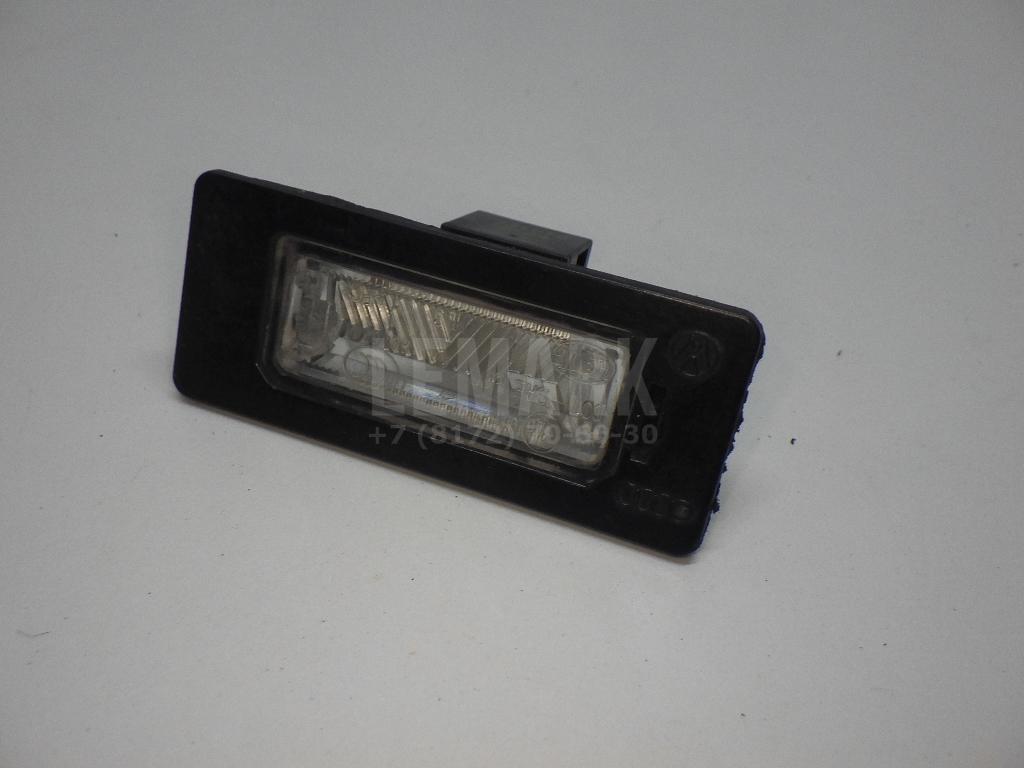 Фонарь подсветки номера 8T0943021 VAG