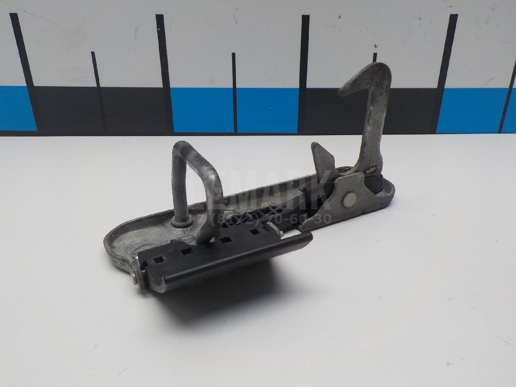 Крючок капота 3AA823480 VAG