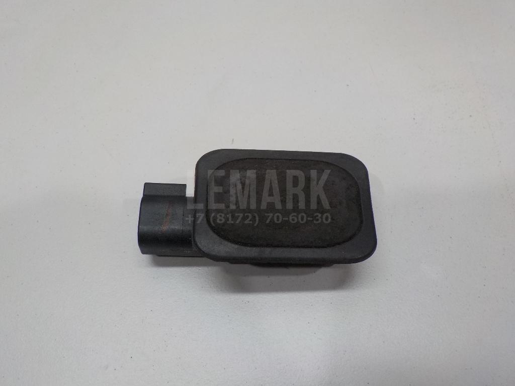Кнопка открывания багажника 1L2T14K147AA Land Rover