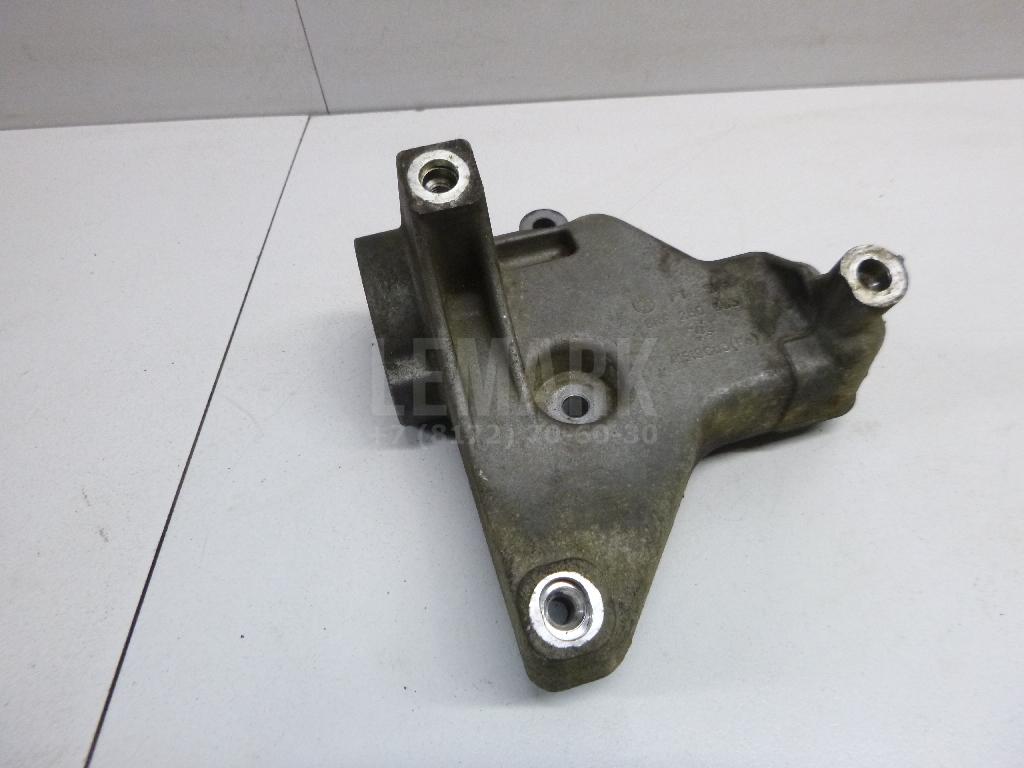 Кронштейн кондиционера 6RF260885 VAG