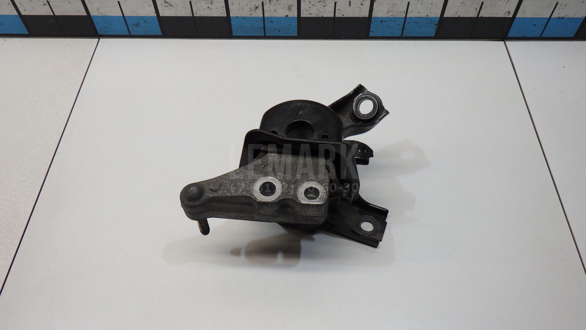 Опора двигателя правая 1230536040 Toyota