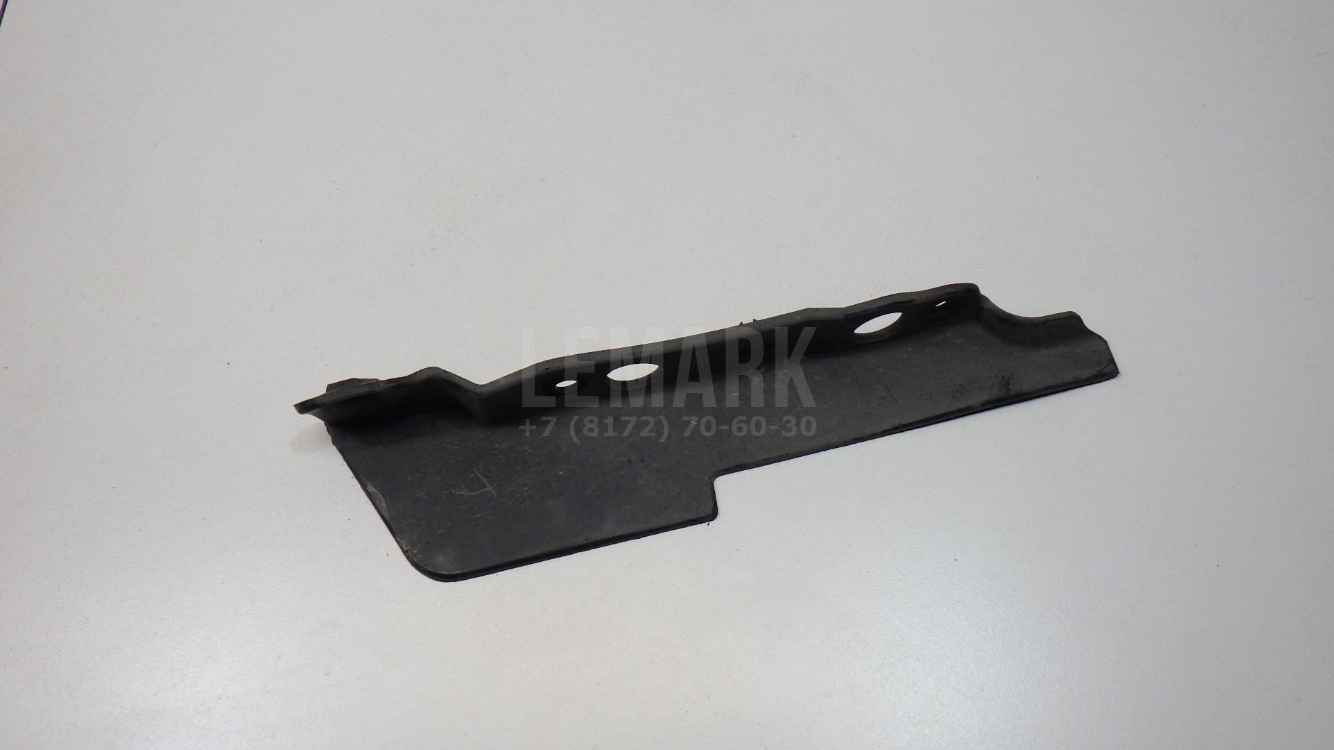 Брызговик передний правый 5389542050 Toyota