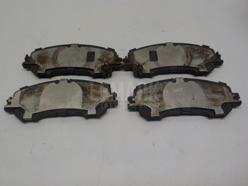 Колодки тормозные передние к-кт D10604BA0A Nissan