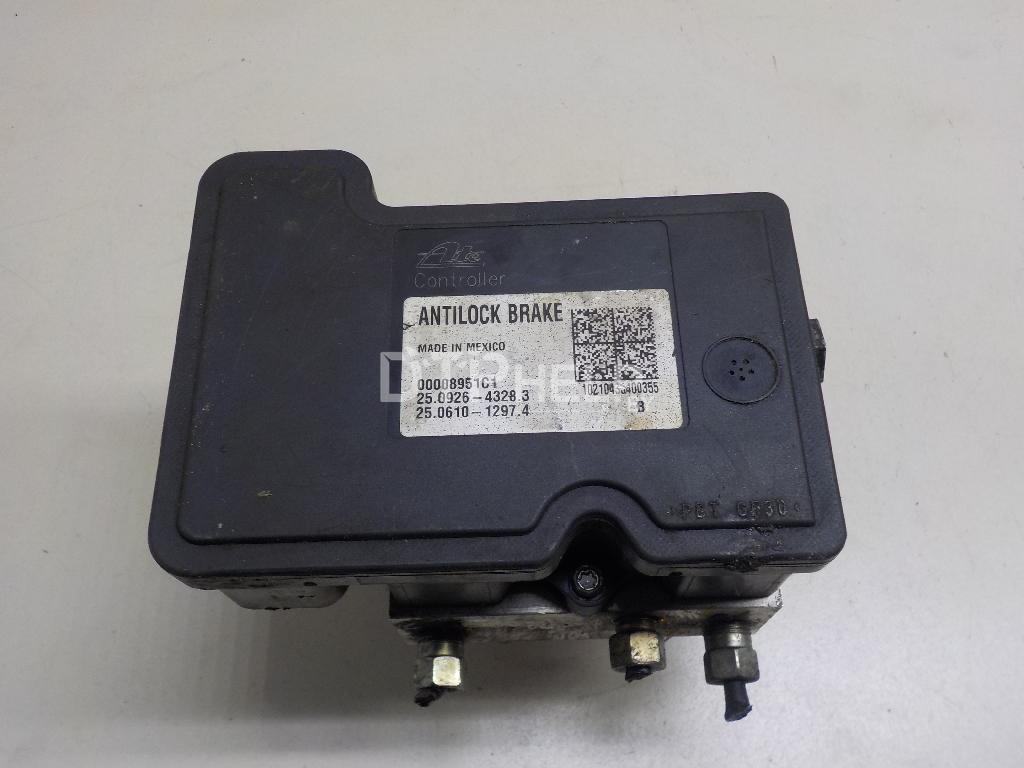 Фото Блок ABS (насос) для Jeep Liberty (KJ)  2003