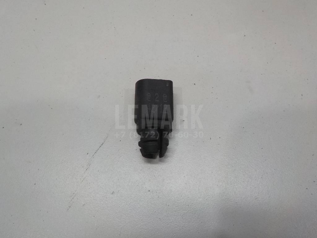 Датчик температуры воздуха 8Z0820535 VAG