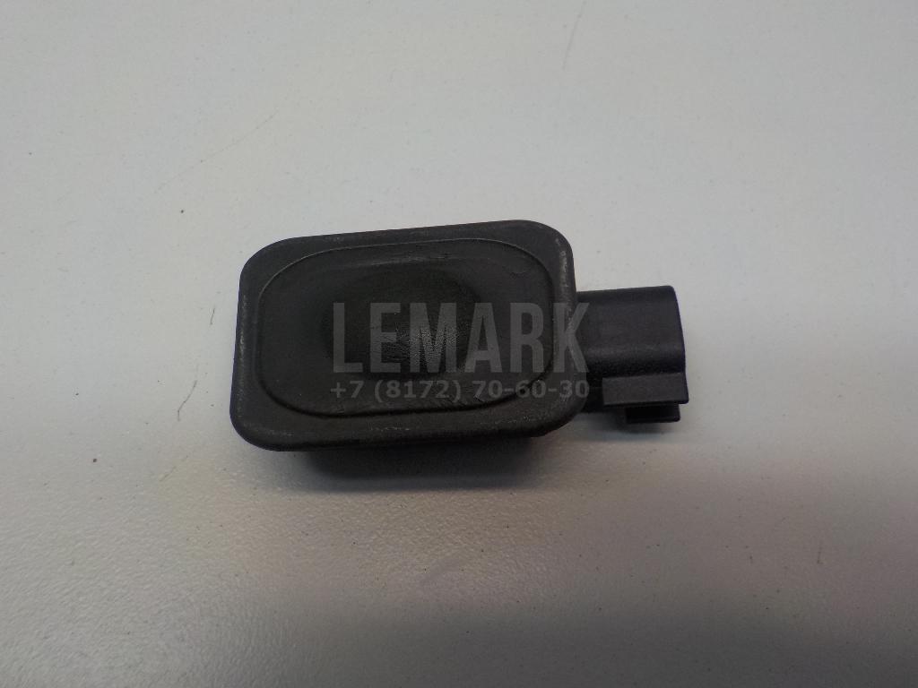 Кнопка открывания багажника LR029038 Land Rover