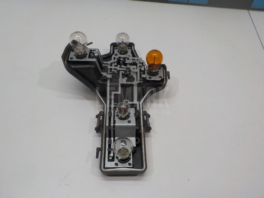 Плата заднего фонаря правого 1T0945258D VAG