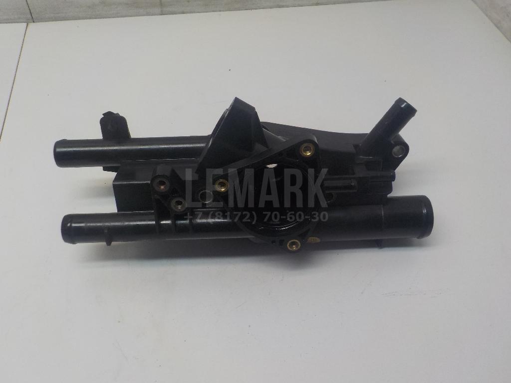 Корпус термостата 256202G000 Hyundai-Kia