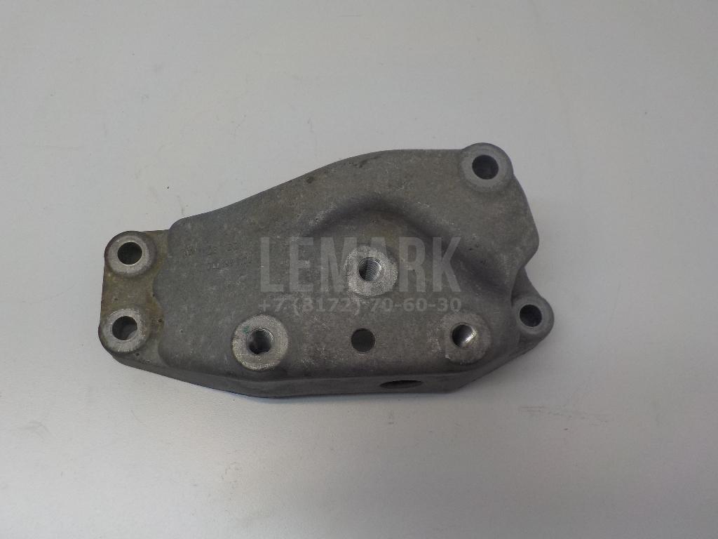 Кронштейн КПП левый 3C0199117J VAG