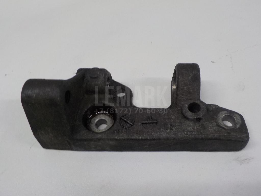 Кронштейн генератора 1141553 Ford