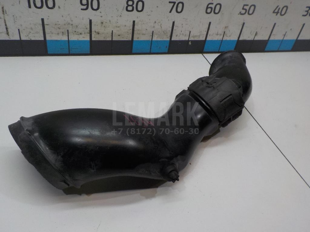 Патрубок воздушного фильтра 7P6129609A VAG