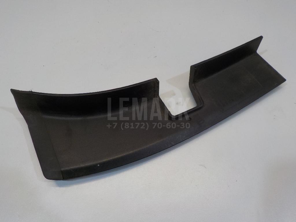 Кожух 5E9945311 VAG