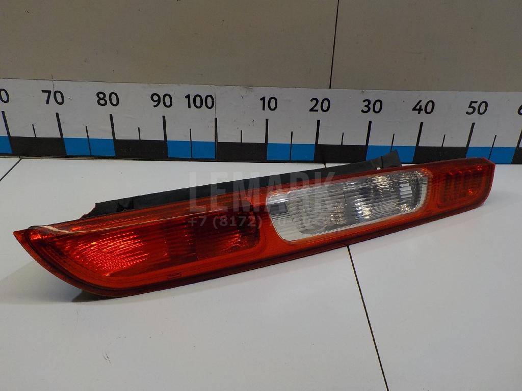 Фонарь задний правый 1420450 Ford